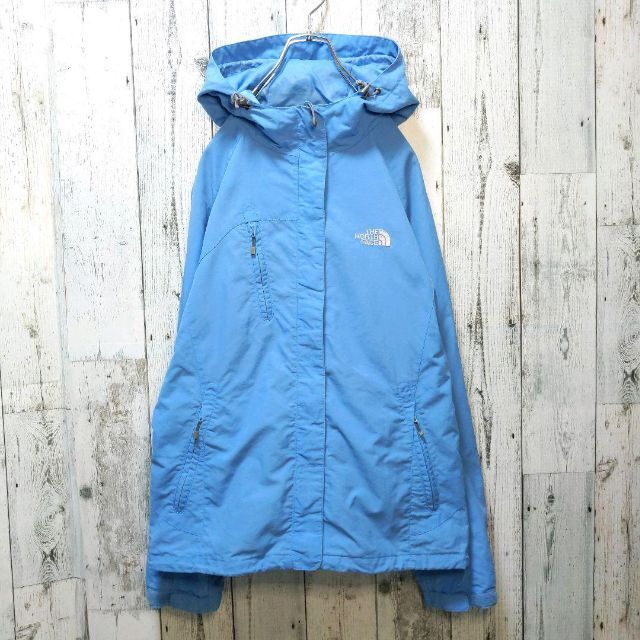 THE NORTH FACE(ザノースフェイス)のノースフェイス　マウンテンパーカー ライトブルー　レディースL（メンズS相当） レディースのジャケット/アウター(ナイロンジャケット)の商品写真