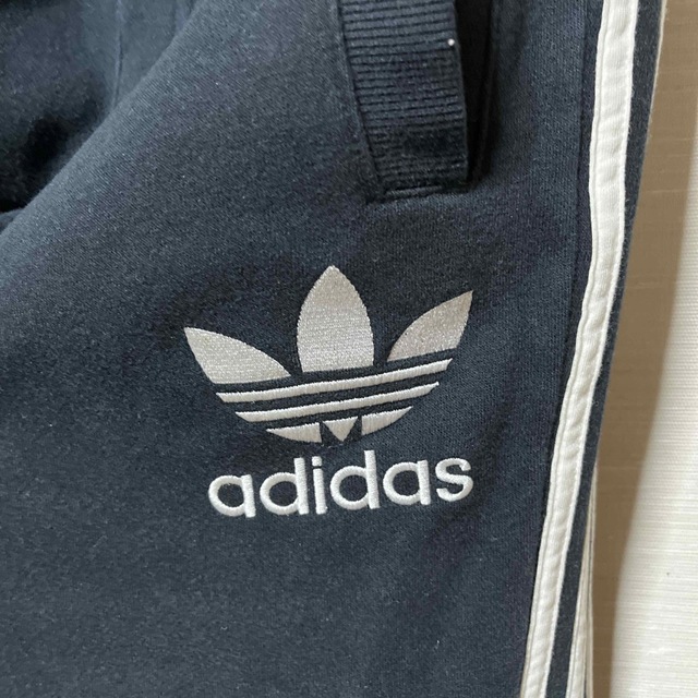 adidas(アディダス)のadidas オリジナルス　スエットパンツ3ライン メンズのパンツ(その他)の商品写真