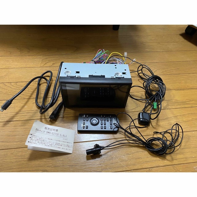 カロッツェリア ディスプレイオーディオ DMH-SZ700 非売品 21070円引き