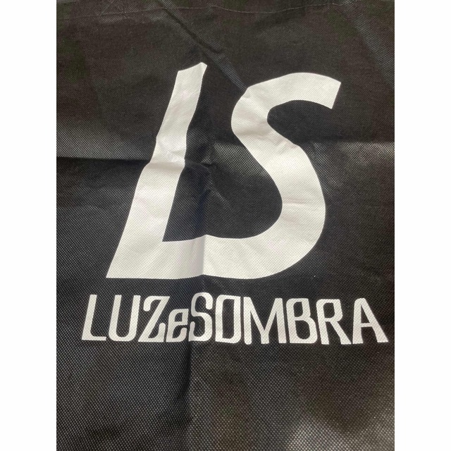 LUZ(ルース)のLUZeSOMBRA 袋バッグ ルースイソンブラ スポーツ/アウトドアのサッカー/フットサル(その他)の商品写真