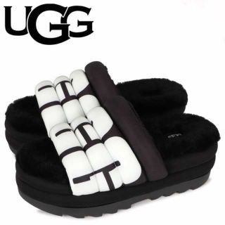 アグ(UGG)のアグ　UGG Maxi Slide Logo サンダル　ムートンサンダル　厚底(サンダル)