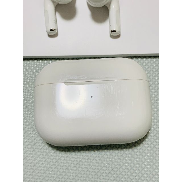 美品 Apple Airpods pro ワイヤレス充電器ケース 新品イヤホン