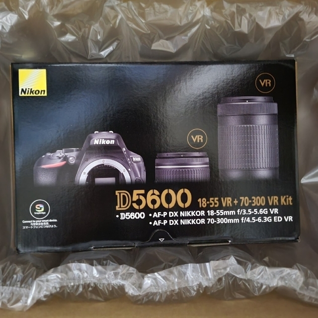 Nikon ニコン D5600 ダブルズームキット  デジタル一眼レフカメラ