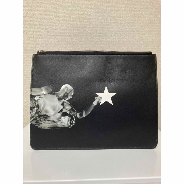 高評価在庫 GIVENCHY セカンドバッグ ブラック 黒色 ジバンシー
