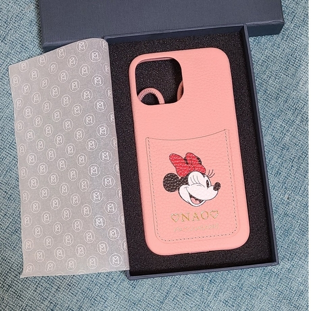 Disney(ディズニー)のMAlSON de SABRe　iPhone13pro max携帯ケース スマホ/家電/カメラのスマホアクセサリー(iPhoneケース)の商品写真