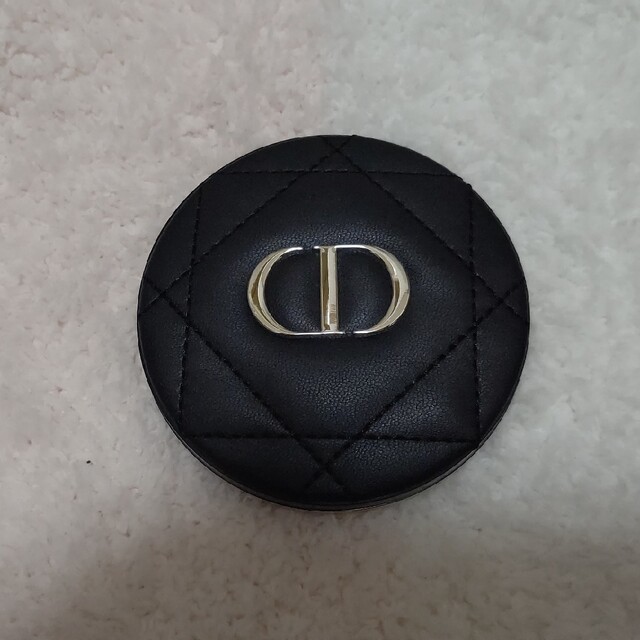 Dior(ディオール)の【送料込・美中古】Diorノベルティミラー レディースのファッション小物(ミラー)の商品写真