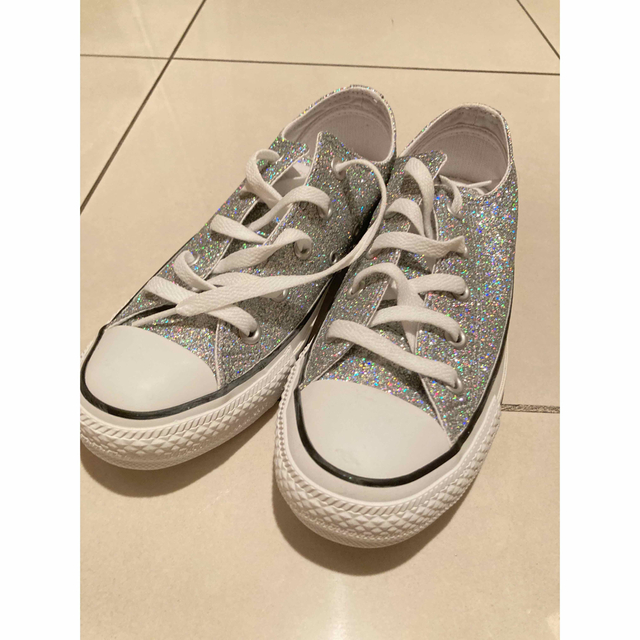 CONVERSE(コンバース)のコンバース オールスター グリッター オックス SILVER  4 23cm   レディースの靴/シューズ(スニーカー)の商品写真