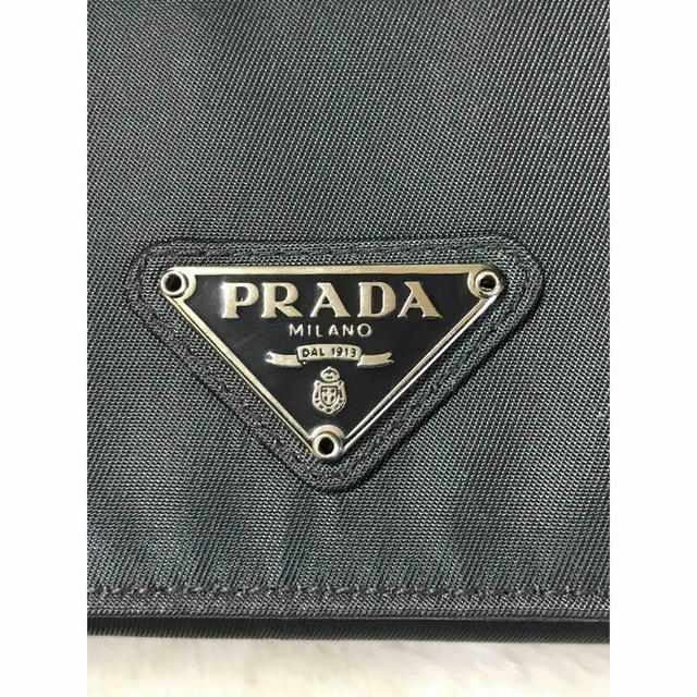 PRADA - 【極美品】PRADA カードケース ナイロン ポコノ 三角ロゴ