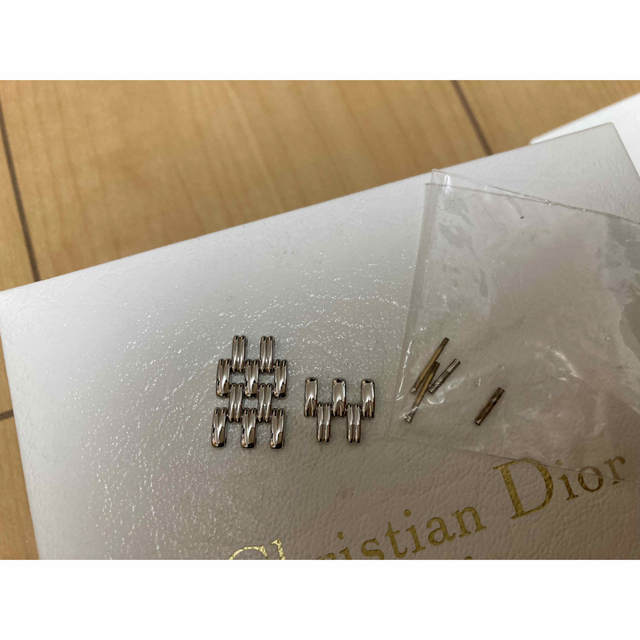 Christian Dior(クリスチャンディオール)の【劣化あり】クリスチャンディオール　空箱　バギラ　コマ付き　腕時計　時計 インテリア/住まい/日用品のインテリア小物(小物入れ)の商品写真