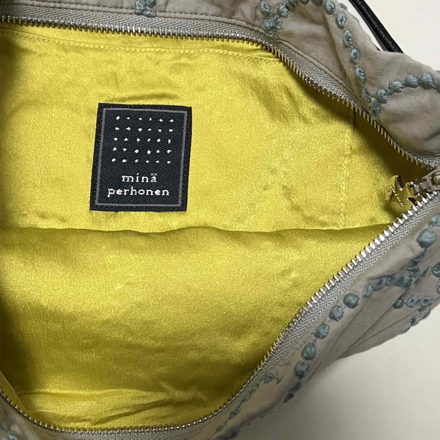 mina perhonen(ミナペルホネン)のミナペルホネン  クッペバッグ　タンバリン レディースのバッグ(ショルダーバッグ)の商品写真