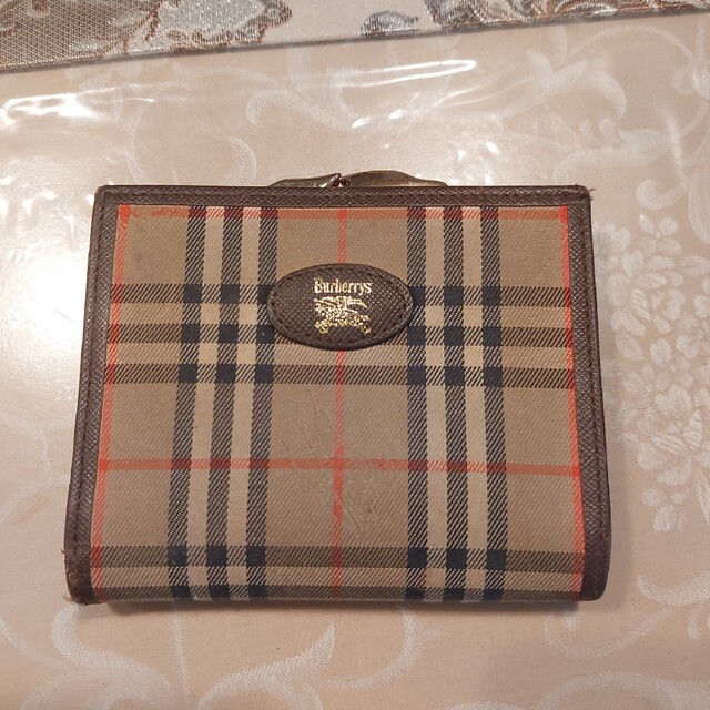 BURBERRY(バーバリー)のバーバリー BURBERRY ノバチェック　二つ折り財布 レディースのファッション小物(財布)の商品写真