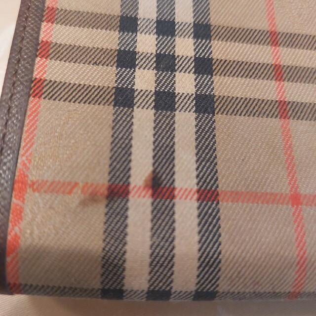 BURBERRY(バーバリー)のバーバリー BURBERRY ノバチェック　二つ折り財布 レディースのファッション小物(財布)の商品写真