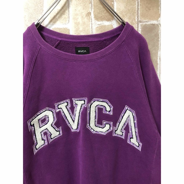 RVCA(ルーカ)のまー様【RVCA】希少カラー　ワッペン　総柄　ビックシルエット　スウェット メンズのトップス(スウェット)の商品写真