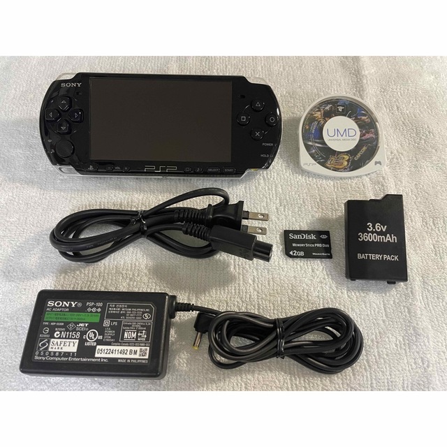 ☆良品☆　PSP-3000  ピアノブラック携帯用ゲーム機本体