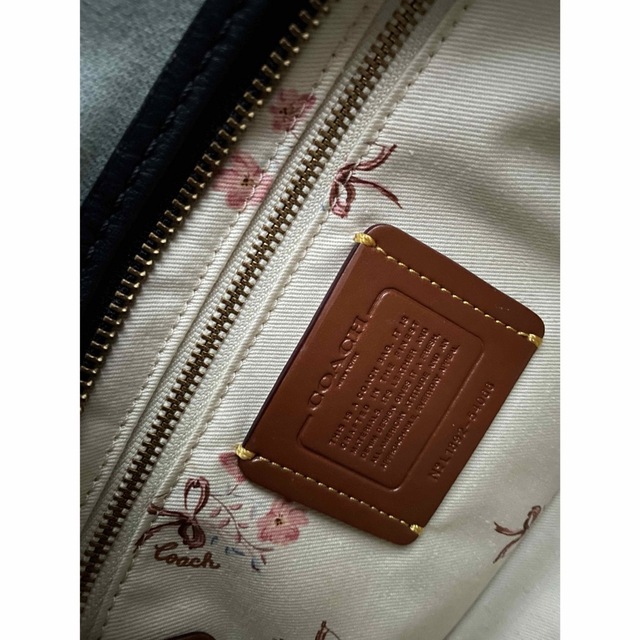 COACH - コーチ デニムバッグ バイカラー 日本限定 コレクション COACH - コーチ デニムバッグ バイカラー 日本限定 コレクション