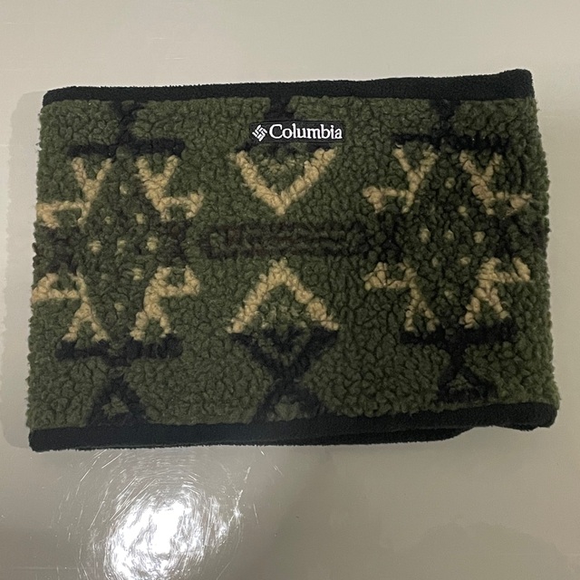 Columbia(コロンビア)のColumbia ネックウォーマー　リバーシブル　新品 メンズのファッション小物(ネックウォーマー)の商品写真