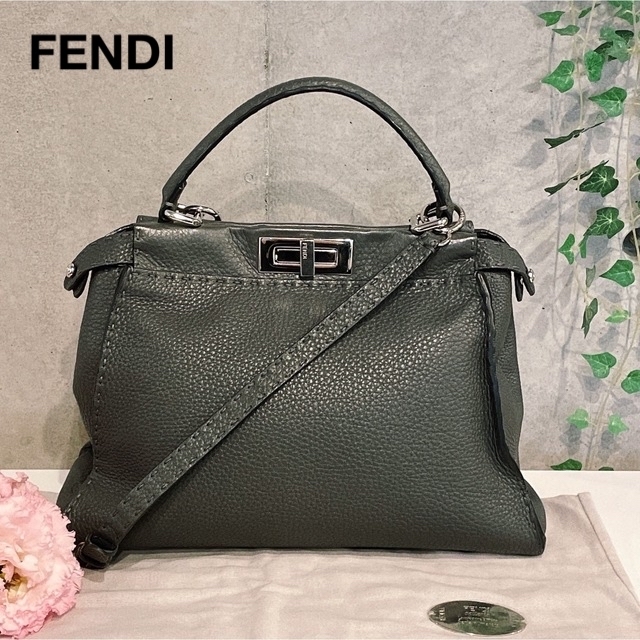 FENDI  フェンディ  ハンドバッグ 美品