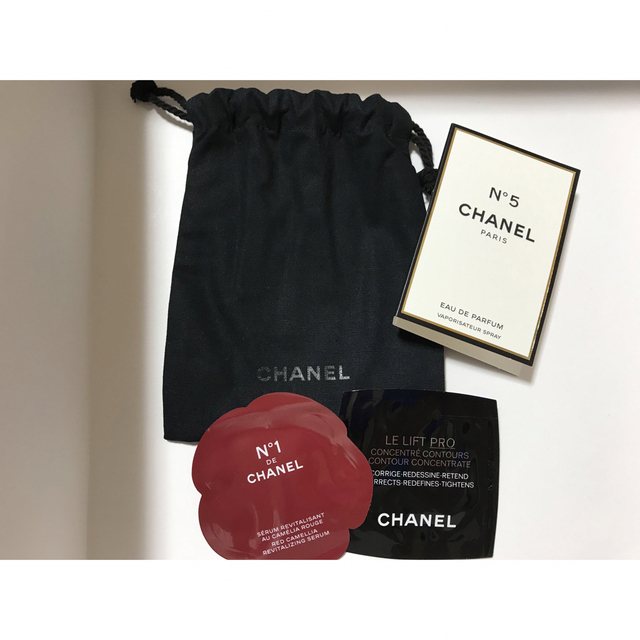 ホリデー限定】CHANELシャネルマストバウセット-