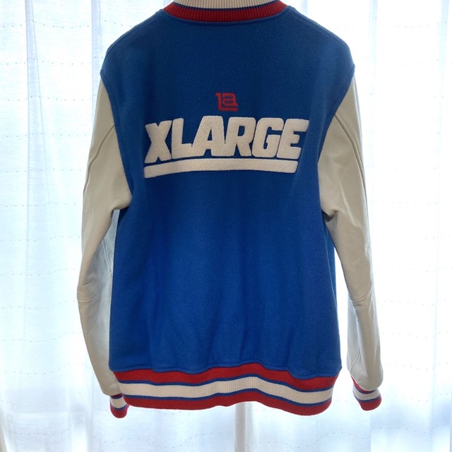 XLARGE(エクストララージ)の【SALE❗️】エクストララージ　スタジャン　両面パイルロゴ　袖レザー メンズのジャケット/アウター(スタジャン)の商品写真