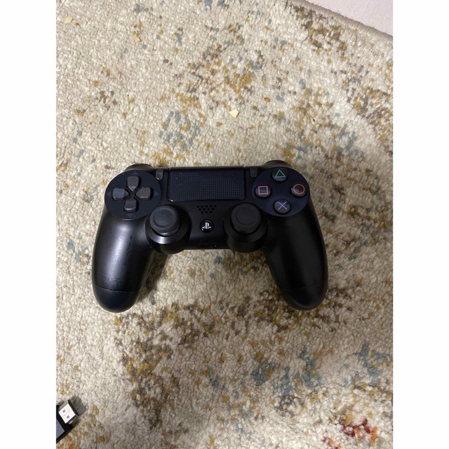 PlayStation4 本体　CUH-2000A 1