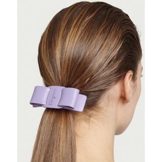 サルヴァトーレフェラガモ(Salvatore Ferragamo)のフェラガモ viva ヴァラ　バレッタ　リボン　パープル(バレッタ/ヘアクリップ)