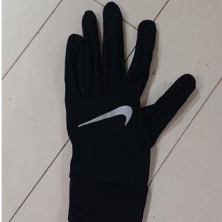 ナイキ(NIKE)のNIKE 手袋 左手だけ(その他)