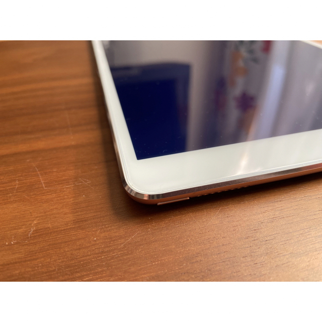 Apple(アップル)の【超美品!!!】iPad Pro 10.5 64GB ローズピンク paz様専用 スマホ/家電/カメラのPC/タブレット(タブレット)の商品写真