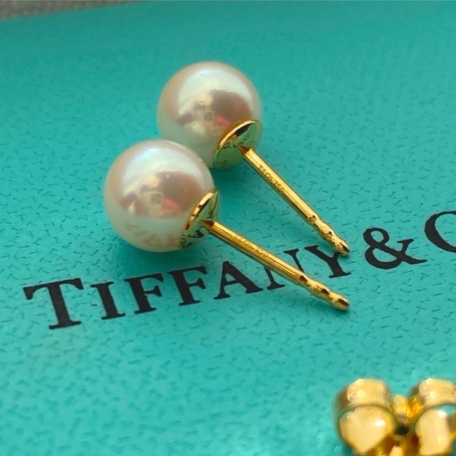 Tiffany & Co.(ティファニー)のmecako様　美品tiffanyパールk18ゴールドピアス レディースのアクセサリー(ピアス)の商品写真