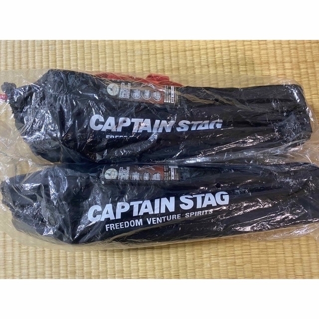 CAPTAIN STAG(キャプテンスタッグ)のキャンプ　折りたたみ椅子　2ペア＋1脚 インテリア/住まい/日用品の椅子/チェア(折り畳みイス)の商品写真