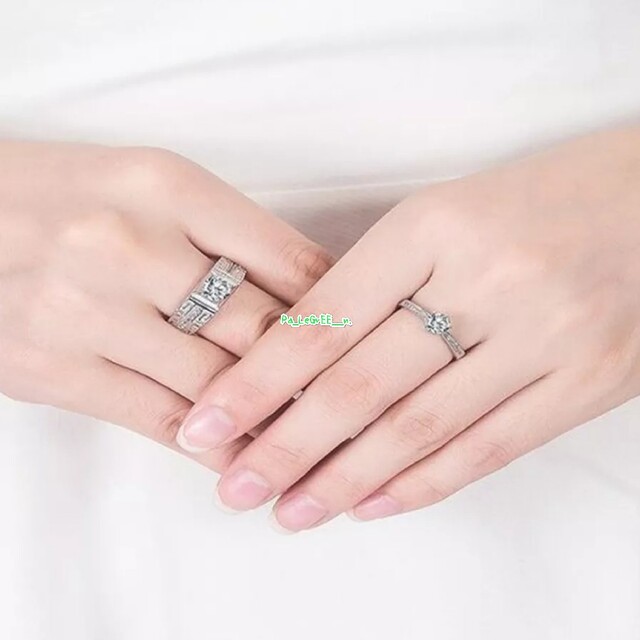 8指輪結婚指輪　婚約指輪　シンプル　ペアリング　18kプラチナ　人気モアサナイト
