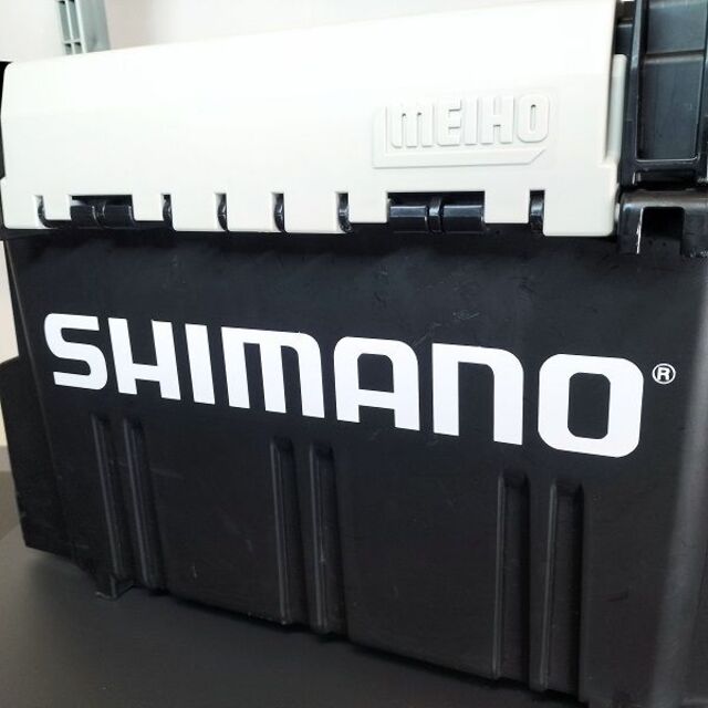 SHIMANO(シマノ)のシマノ ステッカー2枚セット ドカットやバケットマウスに スポーツ/アウトドアのフィッシング(その他)の商品写真