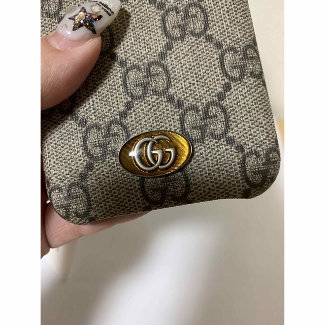 Gucci(グッチ)のGUCCI iPhonexsケース　規制品　本日だけのお値段 スマホ/家電/カメラのスマホアクセサリー(iPhoneケース)の商品写真