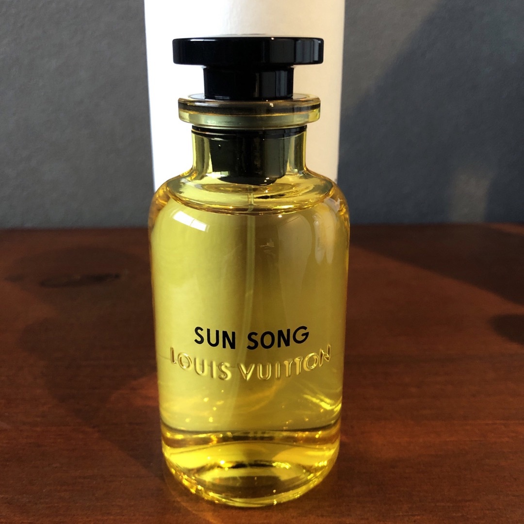 【新品未開封】100ml  ルイヴィトン　サンソング　SUN SONG  香水