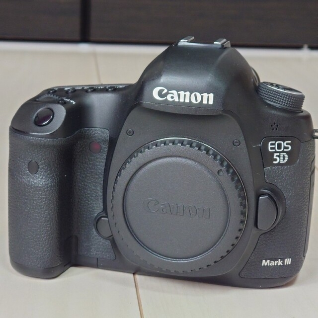 Canon EOS 5D markⅢ + EF 50mm F1.8 STM 新品同様 51.0%OFF stockshoes.co