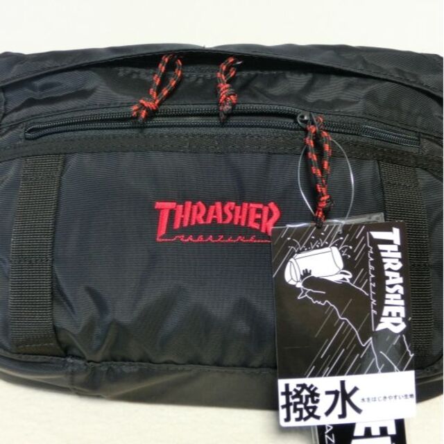 THRASHER(スラッシャー)の大幅値下げ！ スラッシャー　ボディバック　THR-139　黒/赤 p8218 メンズのバッグ(ボディーバッグ)の商品写真