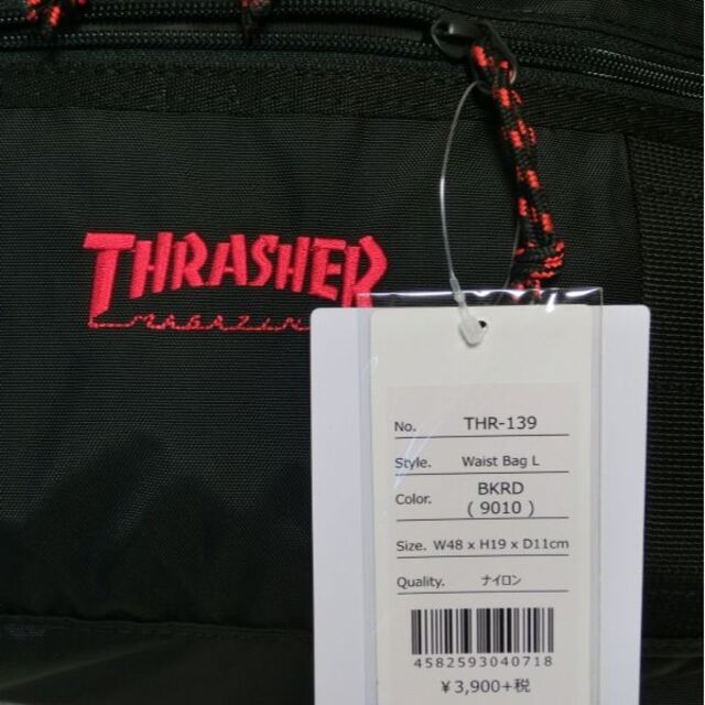 THRASHER(スラッシャー)の大幅値下げ！ スラッシャー　ボディバック　THR-139　黒/赤 p8218 メンズのバッグ(ボディーバッグ)の商品写真