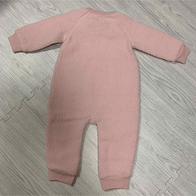 babyGAP(ベビーギャップ)のGAP ロゴ　シェルパボディオール　ピンク　80　12-18ヶ月 キッズ/ベビー/マタニティのベビー服(~85cm)(ロンパース)の商品写真