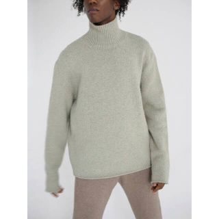 AURALEE CAMELWOOL MIX KNIT TURTLE NECK-