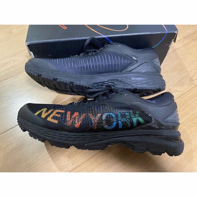 asics(アシックス)のGEL-KAYANO 25 NYC / 28.0 cm メンズの靴/シューズ(スニーカー)の商品写真