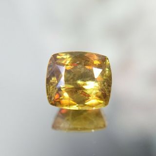 スフェーン     1.2ct    1059  天然 ルース (各種パーツ)