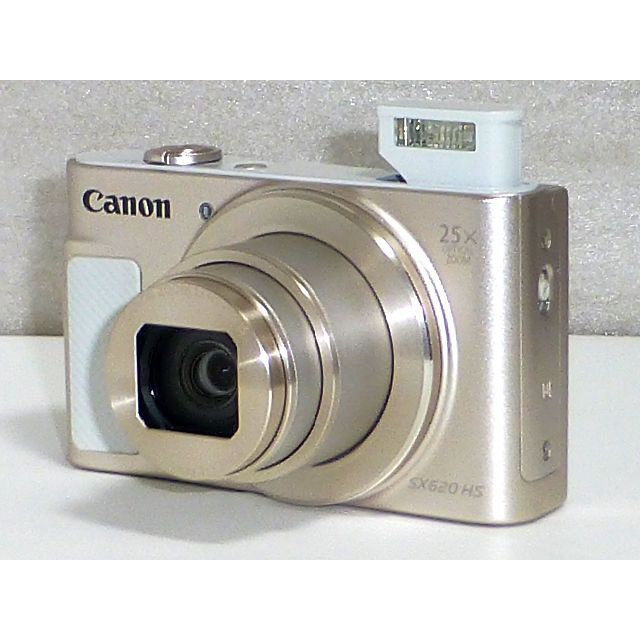 Canon(キヤノン)のキヤノン　デジカメ光学25倍　PowerShot SX620HSシルバー／美品 スマホ/家電/カメラのカメラ(コンパクトデジタルカメラ)の商品写真