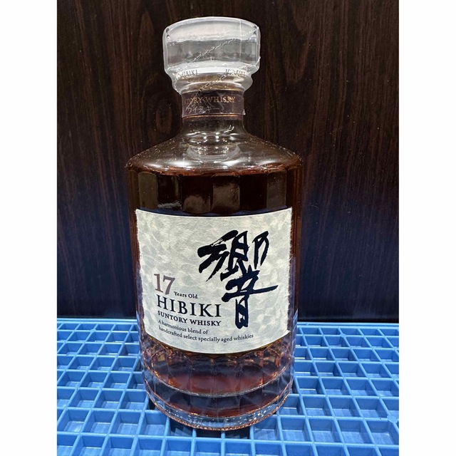 数々のアワードを受賞】 サントリー響17年 HIBIKI SUNTORY ウイスキー