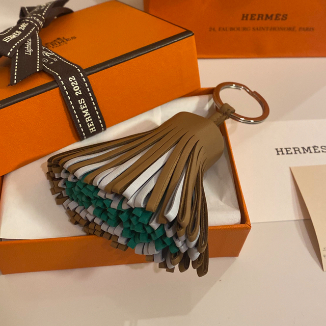 Hermes(エルメス)のミルクハイ様専用 レディースのファッション小物(キーホルダー)の商品写真