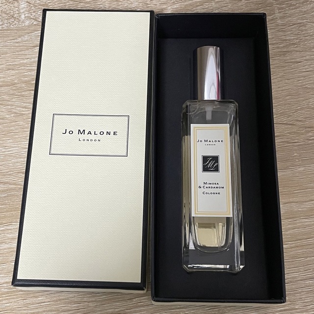 Jo Malone(ジョーマローン)の【新品箱】ジョーマローン　ミモザ & カルダモン コロン コスメ/美容の香水(ユニセックス)の商品写真