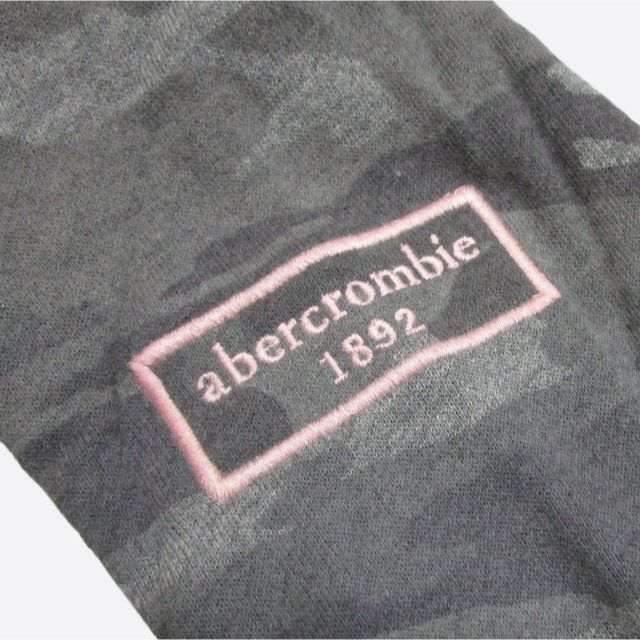 Abercrombie&Fitch(アバクロンビーアンドフィッチ)の★新品★アバクロンビーキッズ★カモフラスナップパーカー (Grey/11-12) レディースのジャケット/アウター(ミリタリージャケット)の商品写真