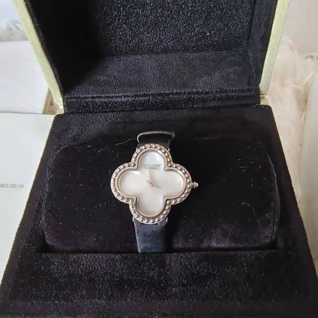 国内外の人気 Van Cleef & Arpels - ヴァンクリーフ アルハンブラ 時計