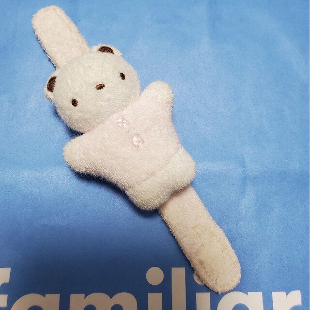 familiar(ファミリア)のfamiliar　ぬいぐるみ　赤ちゃん用おもちゃ キッズ/ベビー/マタニティのおもちゃ(がらがら/ラトル)の商品写真