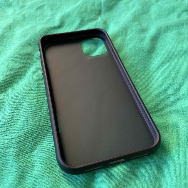 iPhone 11 64GB ブラック【箱、付属品なし】 スマホ/家電/カメラのスマートフォン/携帯電話(スマートフォン本体)の商品写真
