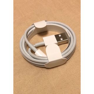 アイフォーン(iPhone)のライトニングケーブル　iPhone純正(バッテリー/充電器)