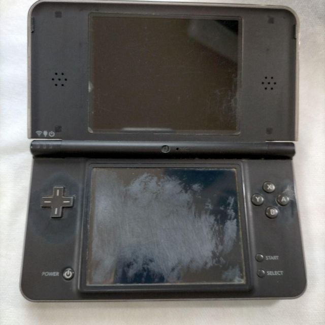 任天堂(ニンテンドウ)のニンテンドー DSi LL 説明書あり エンタメ/ホビーのゲームソフト/ゲーム機本体(携帯用ゲーム機本体)の商品写真